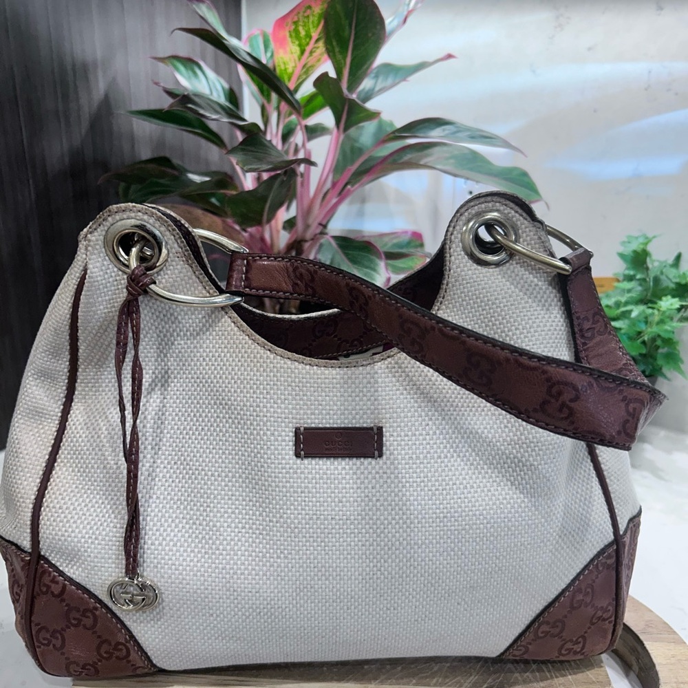 Gucci Colbert White and Brown Shoulder Bag with GG Embossed Leather Trim